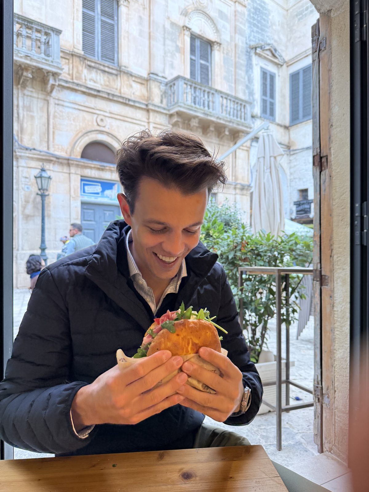 Polignano a Mare — een panino met uitzicht